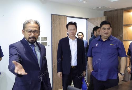 DATUK IR SHAHELMY YAHYA