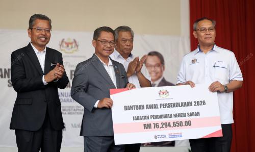 DATUK MUSTAFA SAKMUD