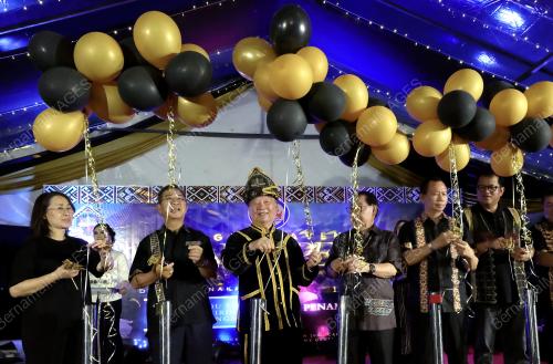TAN SRI JOSEPH PAIRIN KITINGAN