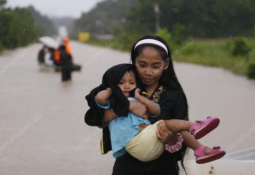 BANJIR DI PITAS