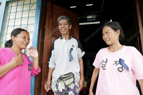 SB02_14032013_DUA_ISTERI