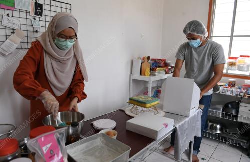 SURI RUMAH USAHAWAN KEK
