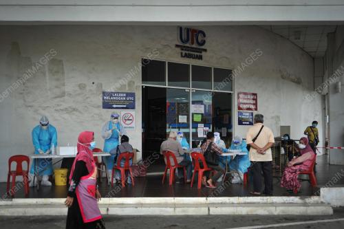 KLUSTER HUJUNG PASIR