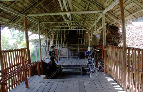 SB02_15062016_RUMAH_PANJANG