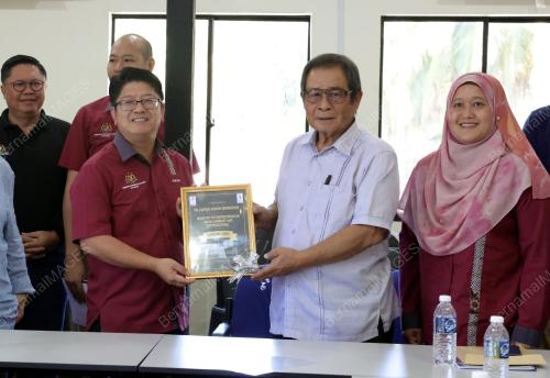 DATUK EWON BENEDICK