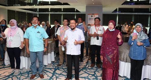 DATUK CHE ABDULLAH BIN MAT NAWI