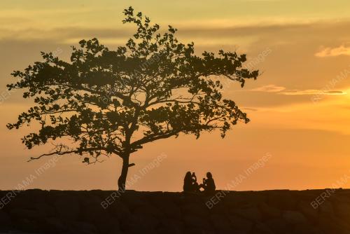 SUNSET AT UN BEACH LABUAN