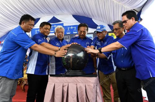 SB02_17032018_JENTERA_BARISAN_BN201803162137