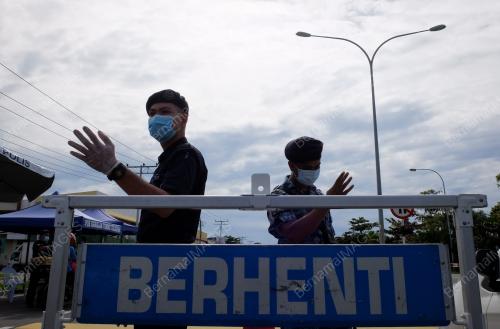 SEKATAN JALAN RAYA PKPB JLN PATAU-PATAU