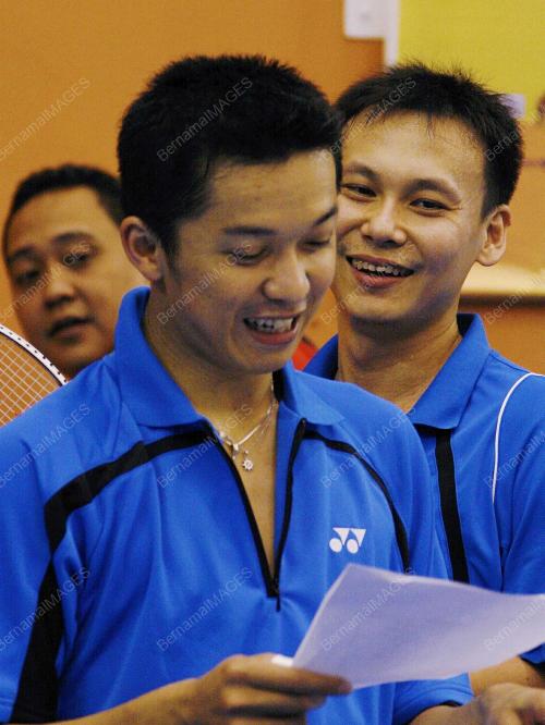 BADMINTON WORLD SUPER SERIES