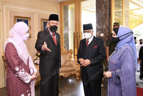 TUN JUHAR MAHIRUDDIN