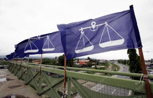 BENDERA BARISAN NASIONAL