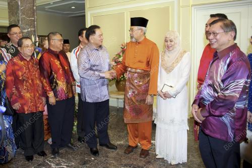 SB02_18072015_HARI_RAYA