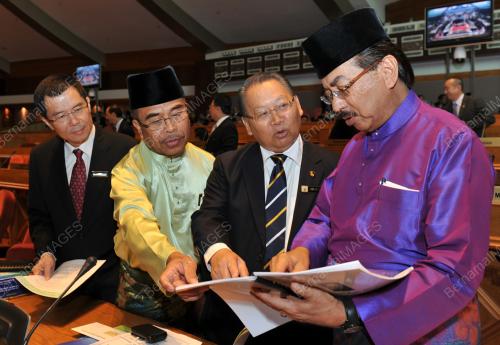DATUK SERI MUJSA AMAN