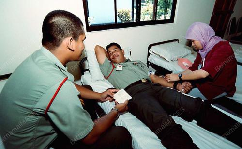 SB02_19022016_DERMA_DARAH