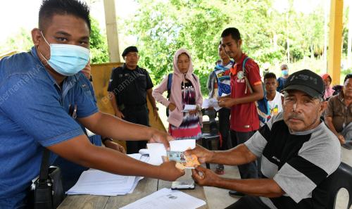 BANTUAN SARA HIDUP PULAU BANGGI