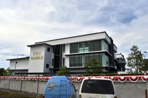GEDUNG
