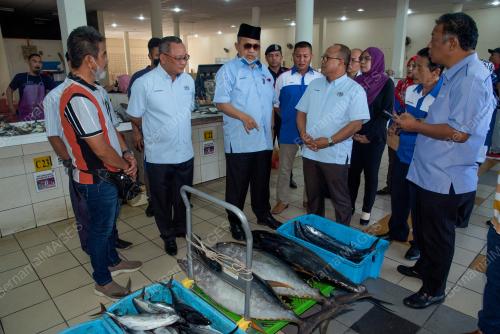DATUK SERI DR SHAHIDAN KASSIM