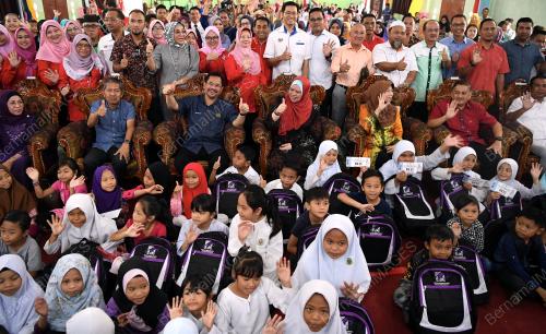 DATUK SERI RINA MOHD HARUN