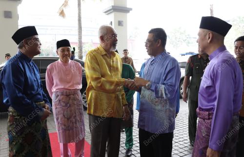 TUN JUHAR MAHIRUDDIN