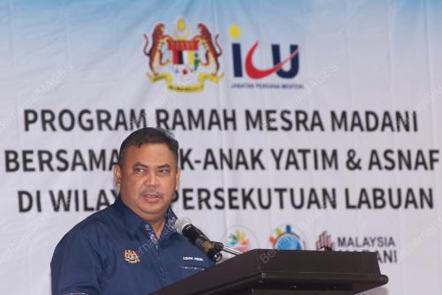 DATUK AZMAN ABIDIN