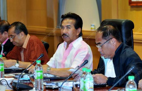SB02_21032012_MUSA_AMAN