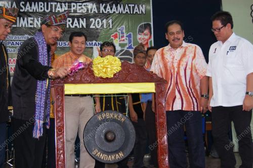 PESTA KAAMATAN