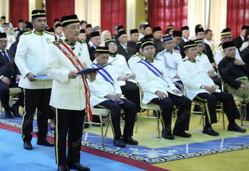 DATUK SERI HAJIJI NOOR
