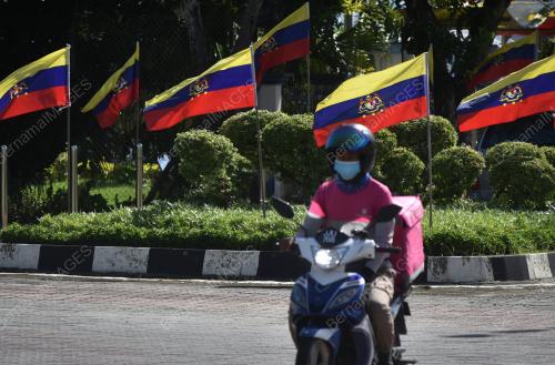KIBAR BENDERA WILAYAH PERSEKUTUAN