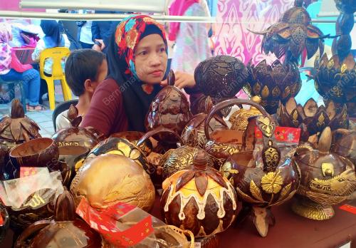 TEMPURUNG KELAPA