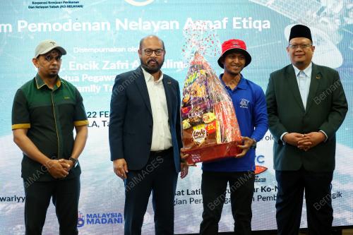 NELAYAN