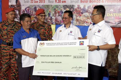 SB02_22062015_SUMBANGAN