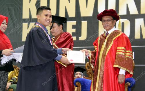 SB02_22092018_GRADUAN