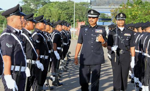 SB02_23012018_POLIS_PERBARISAN