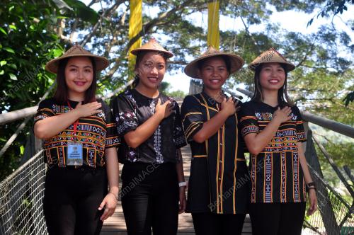 PENARI JAMBATAN TAMPARULI