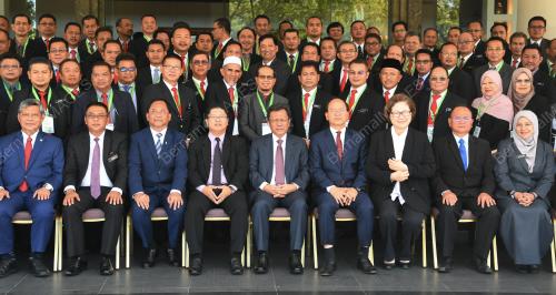 DATUK SERI MOHD SHAFIE APDAL