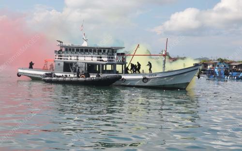 LATIHAN POLIS MERIN