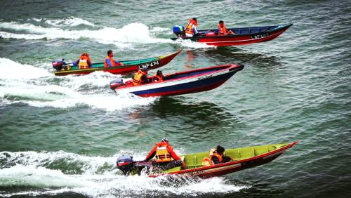 SB02_24042017_WATER_TAXI