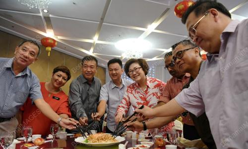 SB02_25012019_TAHUN_BARU