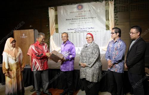 SB02_25042016_DPMM