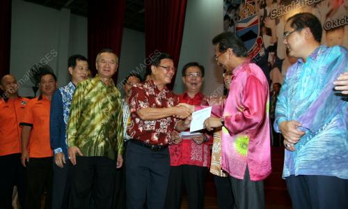 DATUK SERI MUSA AMAN