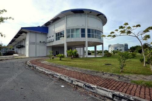 SB02_27062019_HALAL_HUB