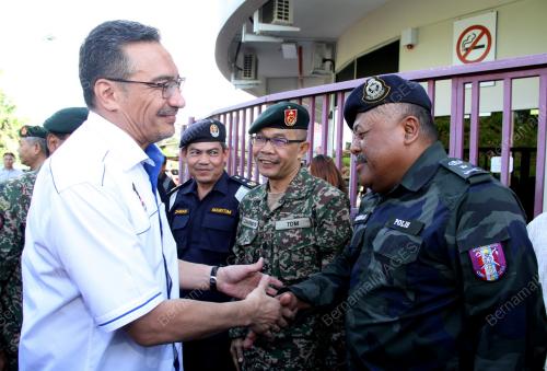 SB02_28042017_ESSCOM_BN201704271698