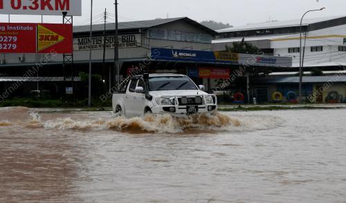 BANJIR DONGGONGON PENAMPANG