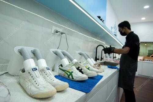 ICE BEAR SHOE MASTER