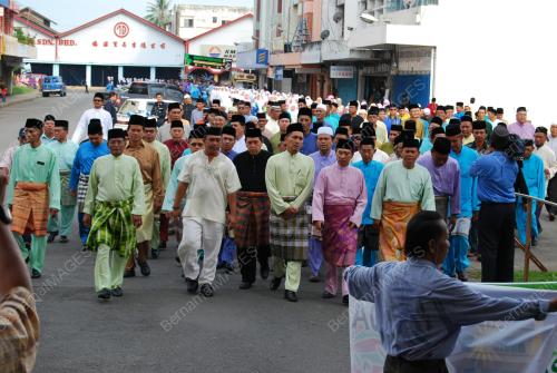TAWFIQ ABU BAKAR TITINGAN