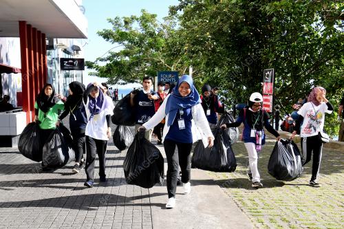 SB02_29122018_GOTONG_ROYONG