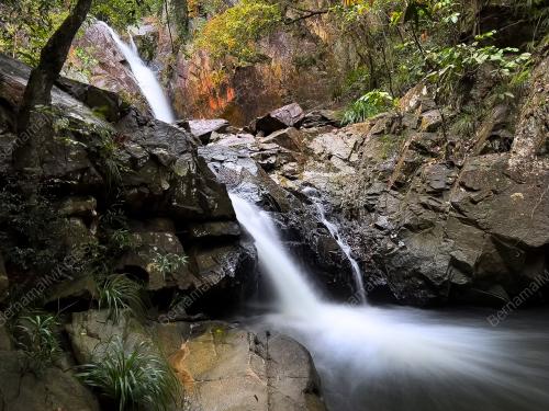 AIR TERJUN WASAI KABAR