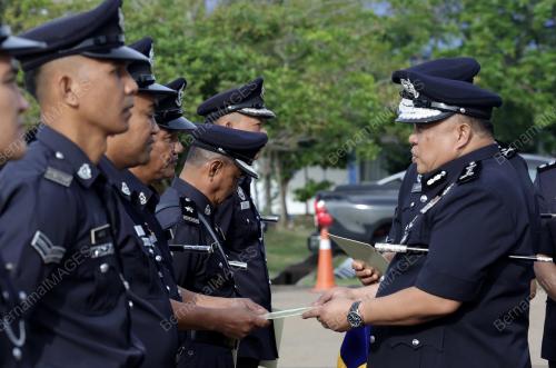 DATUK IDRIS ABDULLAH