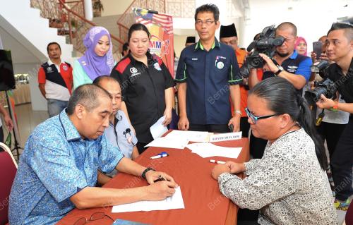 SB02_31102015_DR._SALLEH